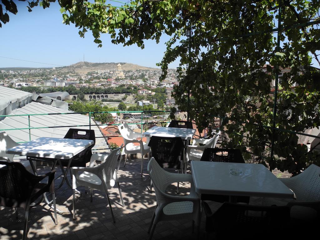 Cherdachok Tbilisi Exterior foto