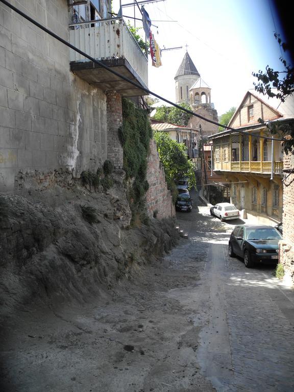 Cherdachok Tbilisi Exterior foto